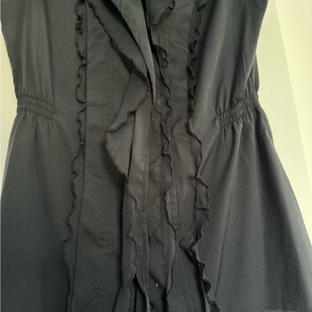 Women’s sleeveless top